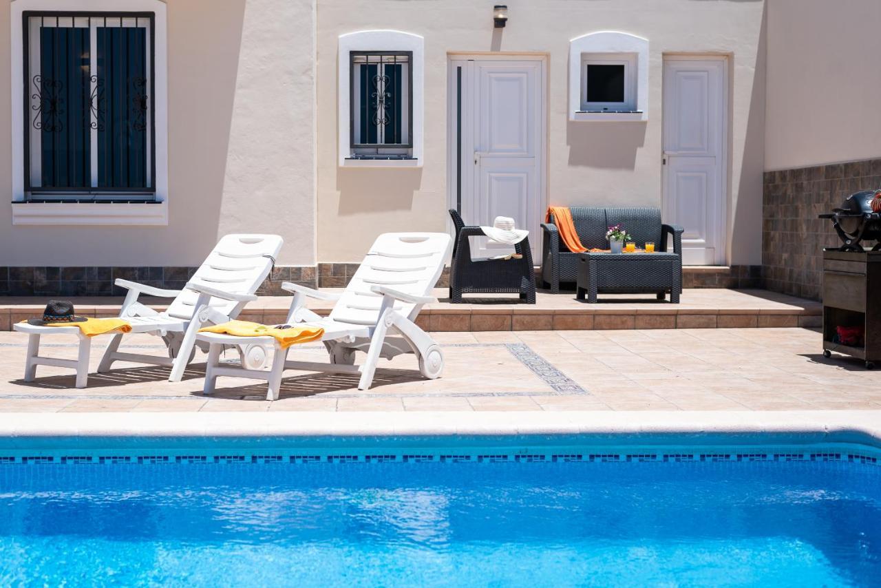 Beautiful Villa Sahara, Bbq アデヘ エクステリア 写真